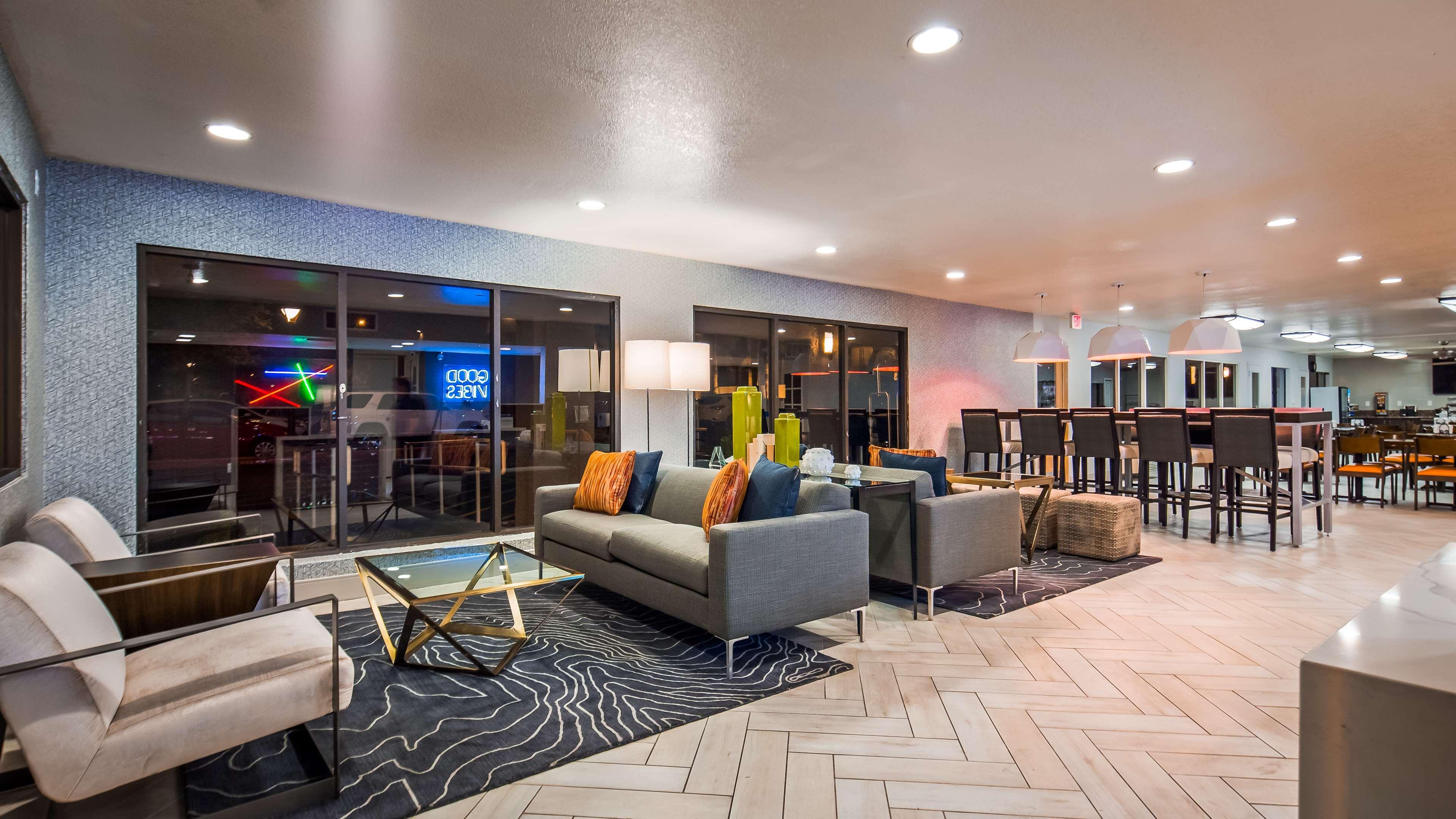 Best Western Innsuites Phoenix Hotel & Suites Dış mekan fotoğraf