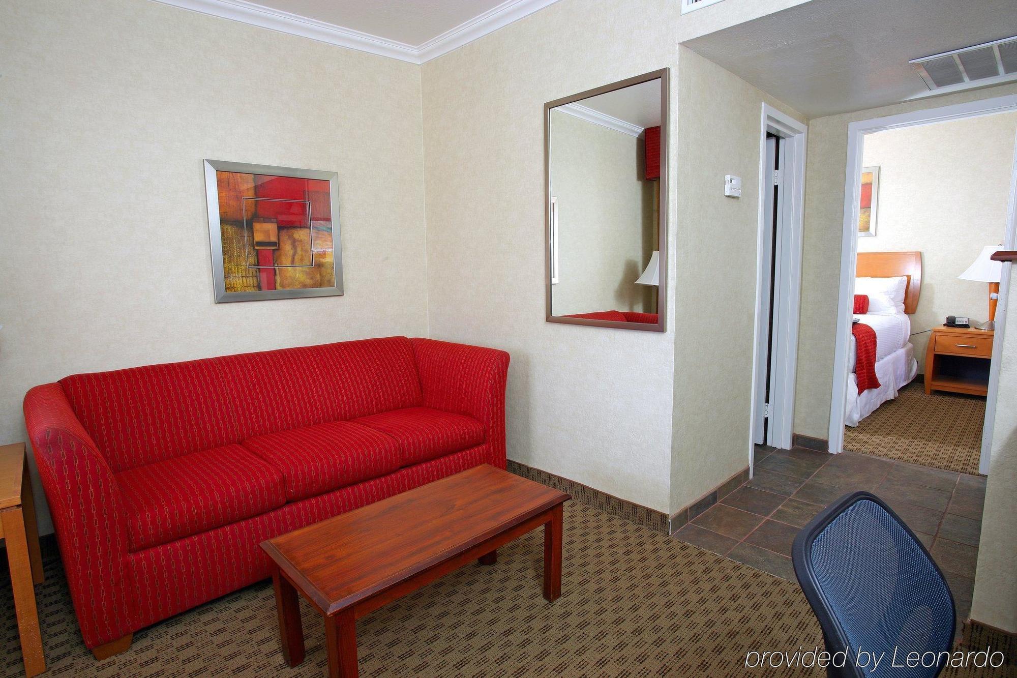 Best Western Innsuites Phoenix Hotel & Suites Oda fotoğraf