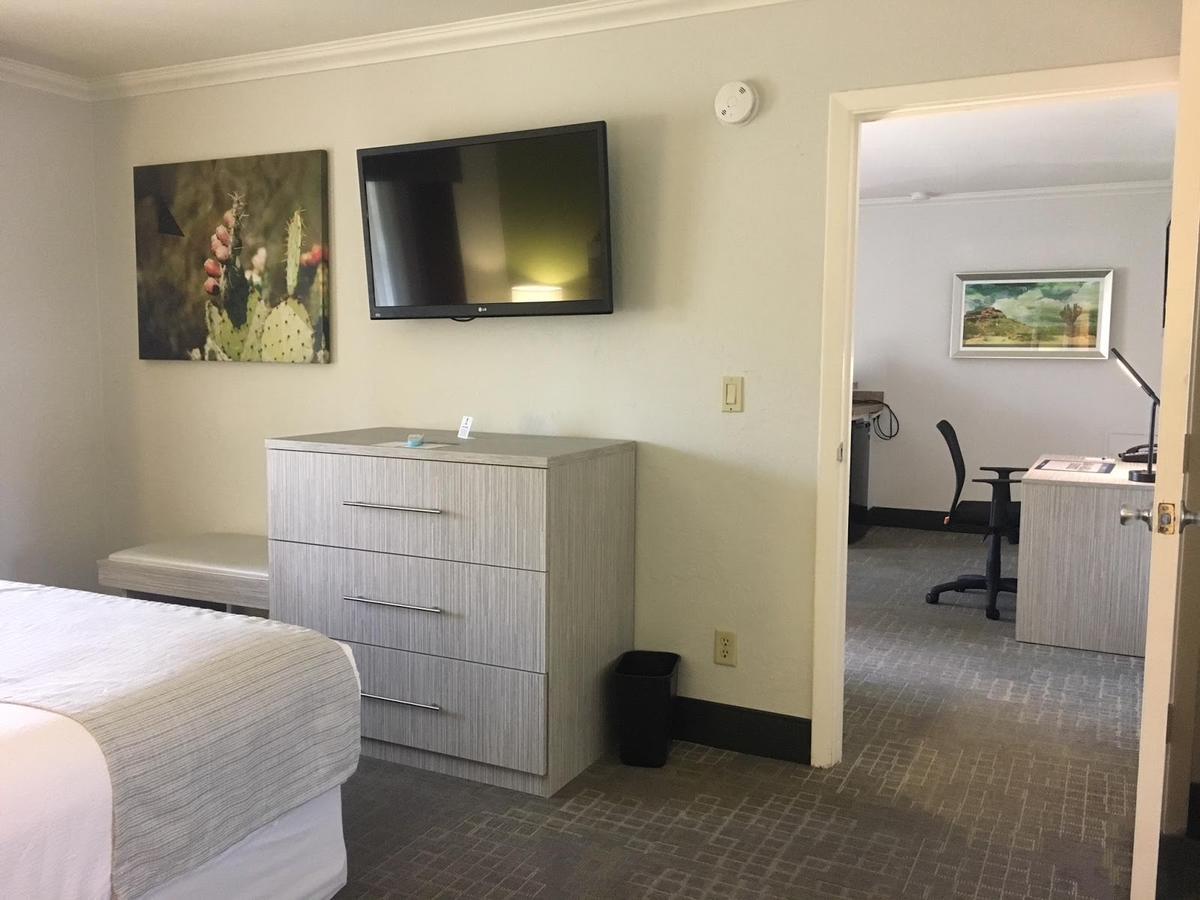 Best Western Innsuites Phoenix Hotel & Suites Dış mekan fotoğraf
