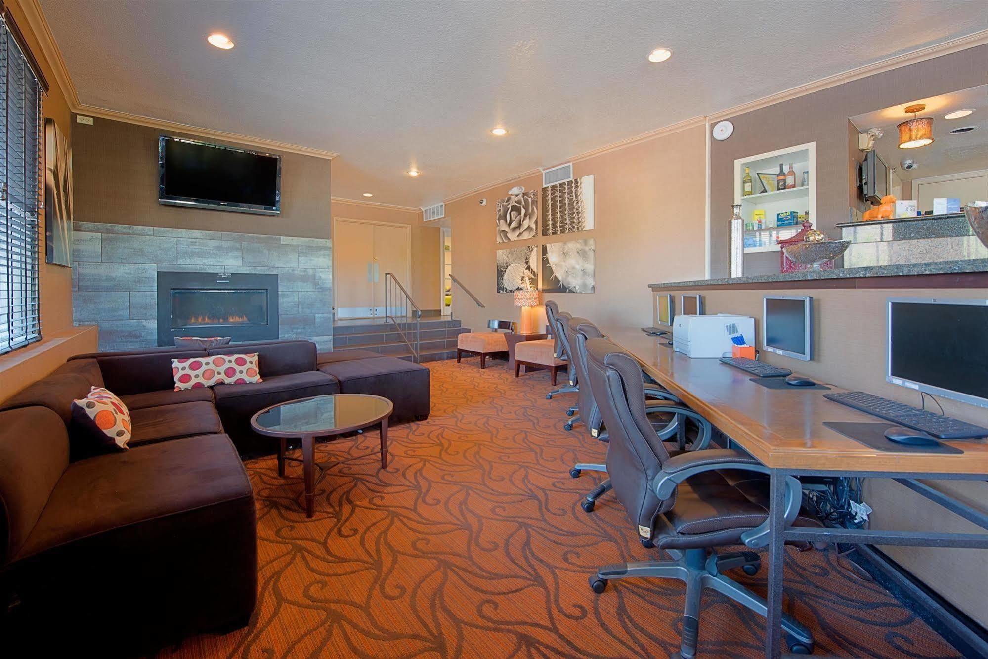 Best Western Innsuites Phoenix Hotel & Suites Dış mekan fotoğraf