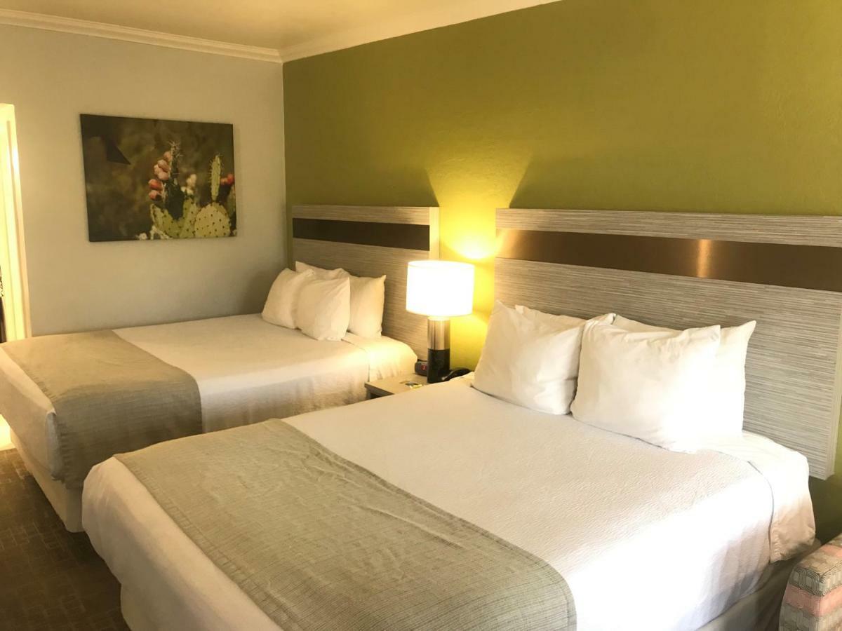 Best Western Innsuites Phoenix Hotel & Suites Dış mekan fotoğraf