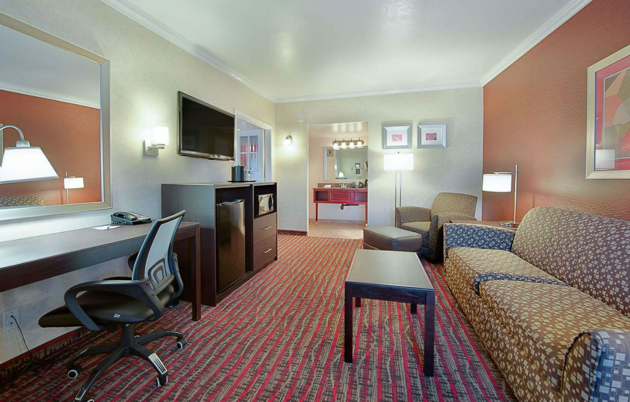 Best Western Innsuites Phoenix Hotel & Suites Dış mekan fotoğraf